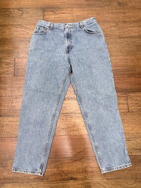 Vintage 2000 Levi’s 550 Women’s 14 Short Relaxed Mom Jeans Light Wash Cotton